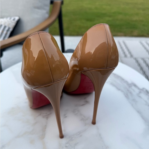 Preowned Authentic Christian Louboutin Nude Patent So Kates 120mm sz 41 - Picture 8 of 17